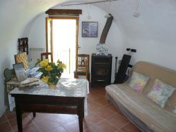 apartment apricale