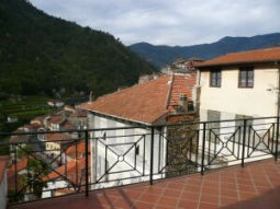 Pigna, appartamento mai abitato
