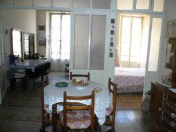 Pigna, appartamento da ristrutturare