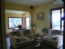independent house camporosso