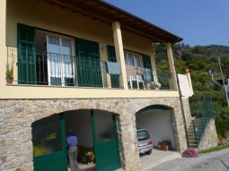 house vallebona