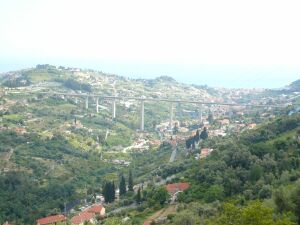 Vallebona terreno edificabile imperia liguria