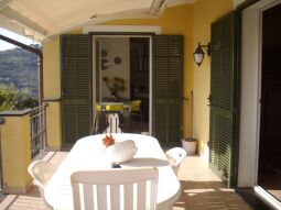 Villa with sea view Bordighera Sasso