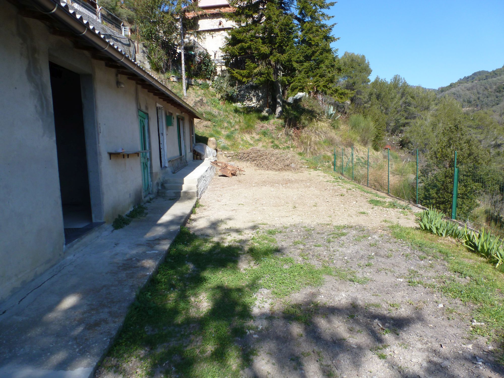 House for sale in Olivetta san Michele